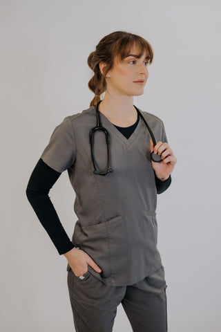 Women's 3-Pocket Scrub Top